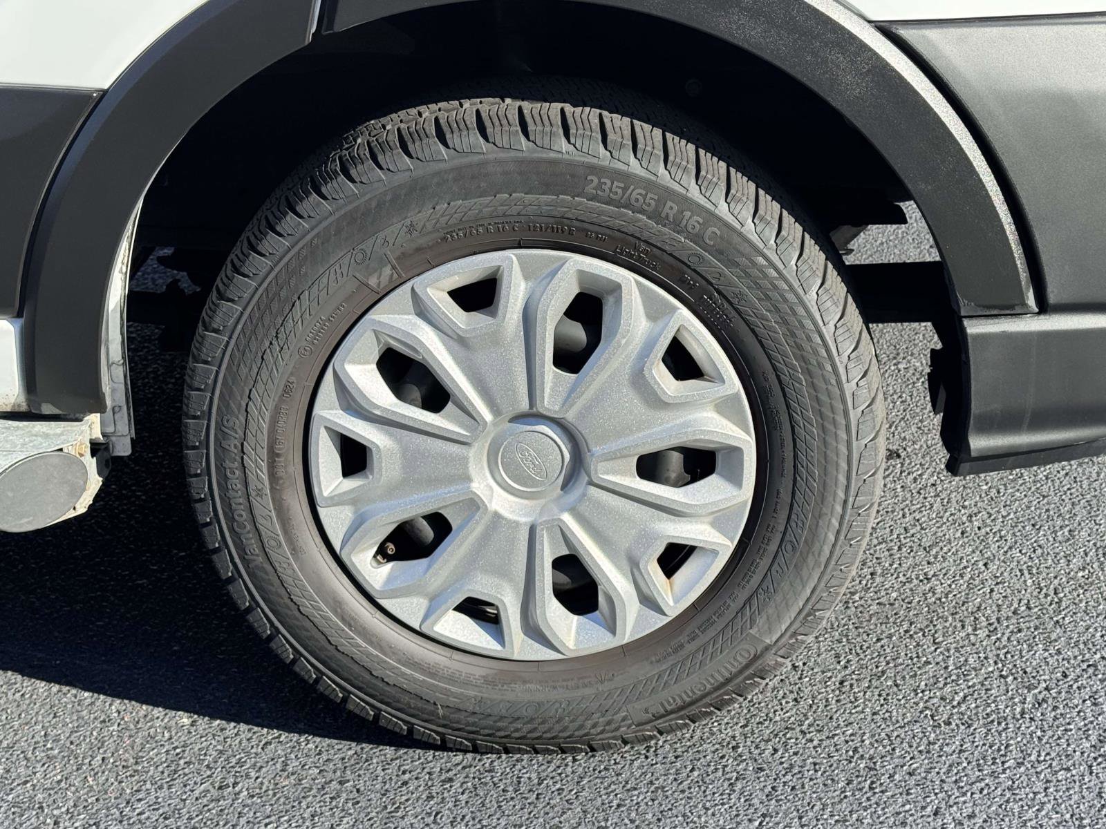 Used 2024 Ford Transit 250 Low Roof w/ Exterior Upgrade Package image 7