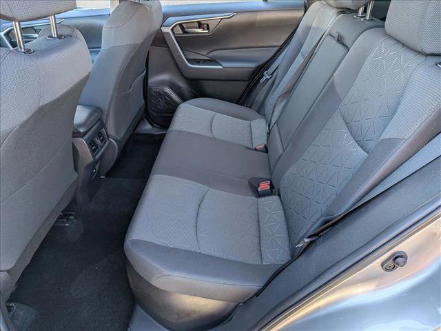 Used 2021 Toyota RAV4 XLE image 18