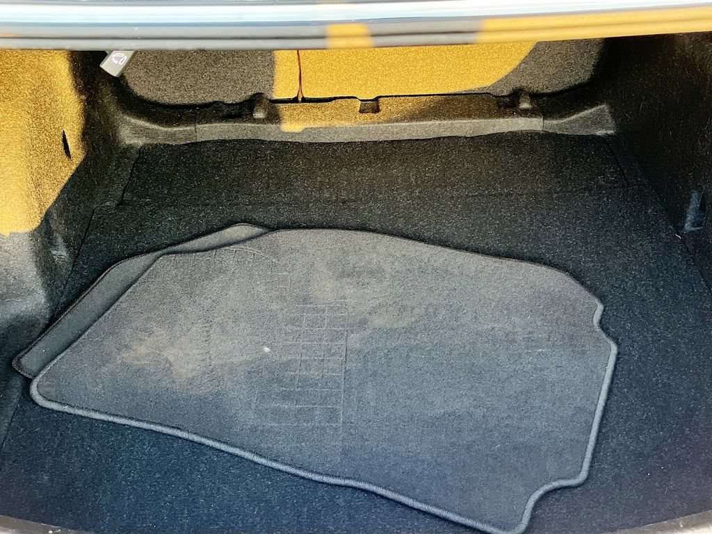 Used 2024 Chevrolet Malibu RS w/ LPO, Floor Liner Package FWD image 22