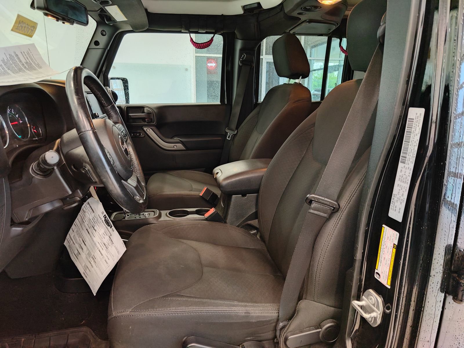 Used 2018 Jeep Wrangler Unlimited Sport S AWD/4WD image 10