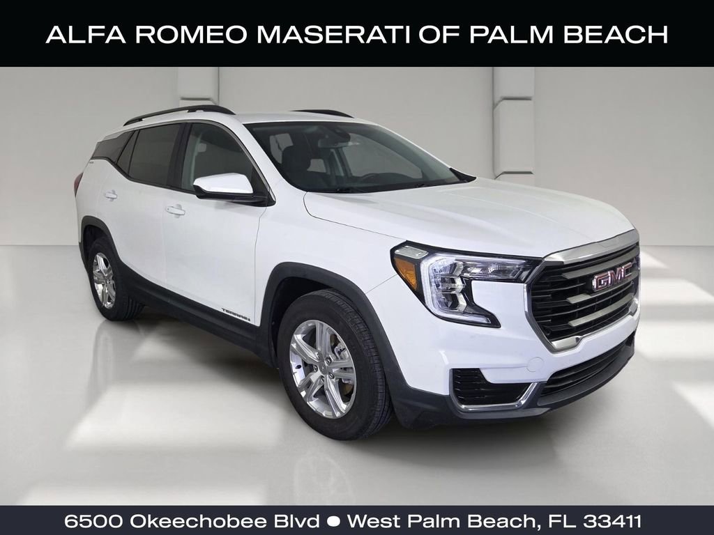 Used 2022 GMC Terrain SLE w/ Driver Convenience Package