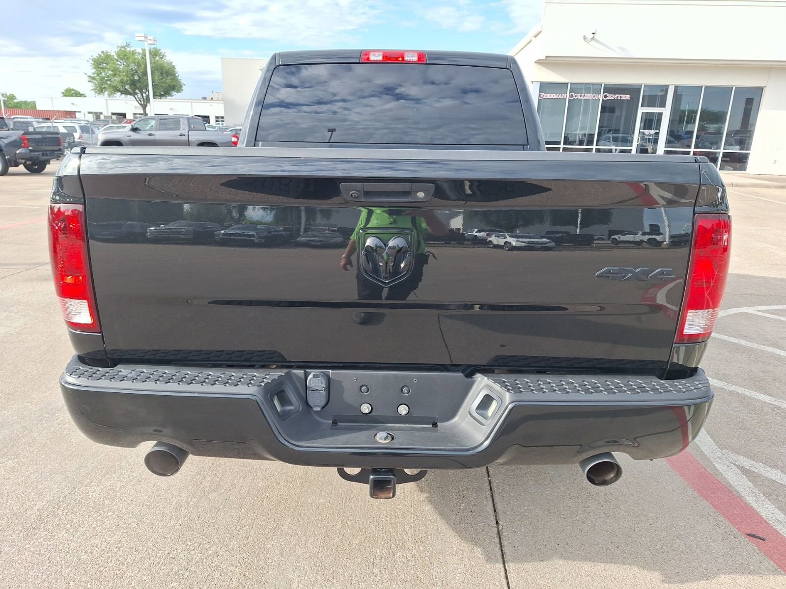 Used 2017 RAM 1500 Express w/ Black Ram 1500 Express Group image 5
