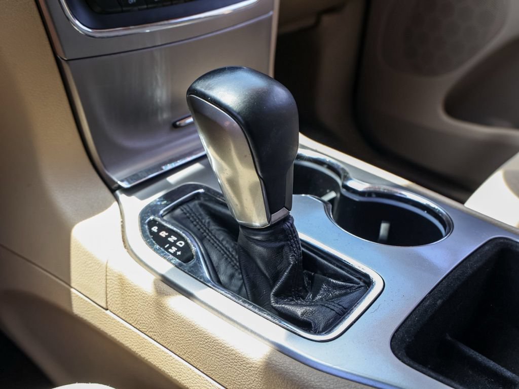 Used 2018 Jeep Grand Cherokee Laredo RWD image 31