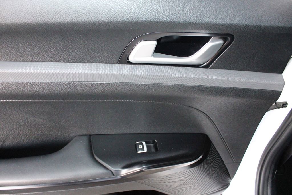 Used 2022 Kia K5 LXS image 45