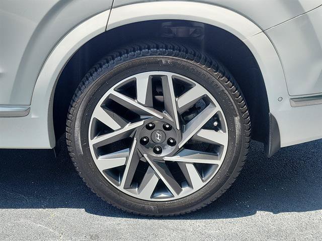 Used 2023 Hyundai Santa Fe Calligraphy FWD image 24