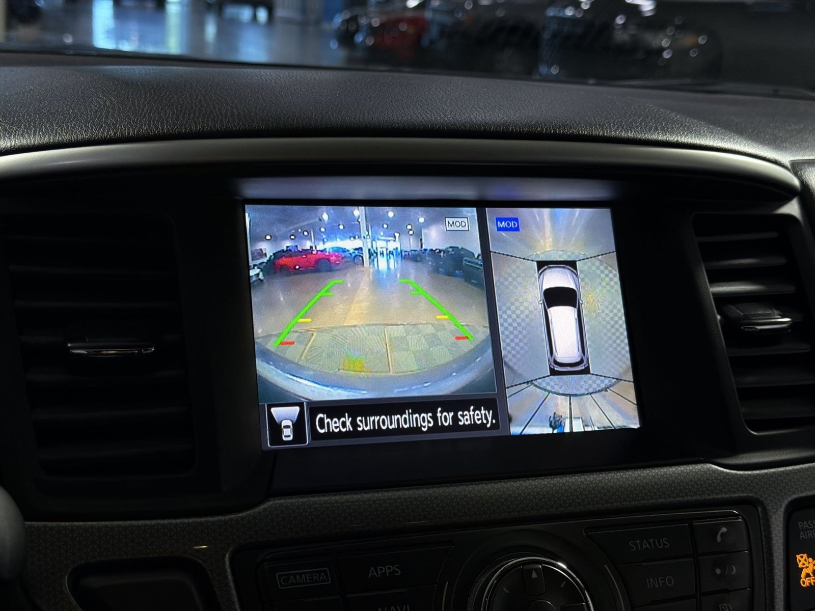 Used 2020 Nissan Pathfinder SL FWD image 30