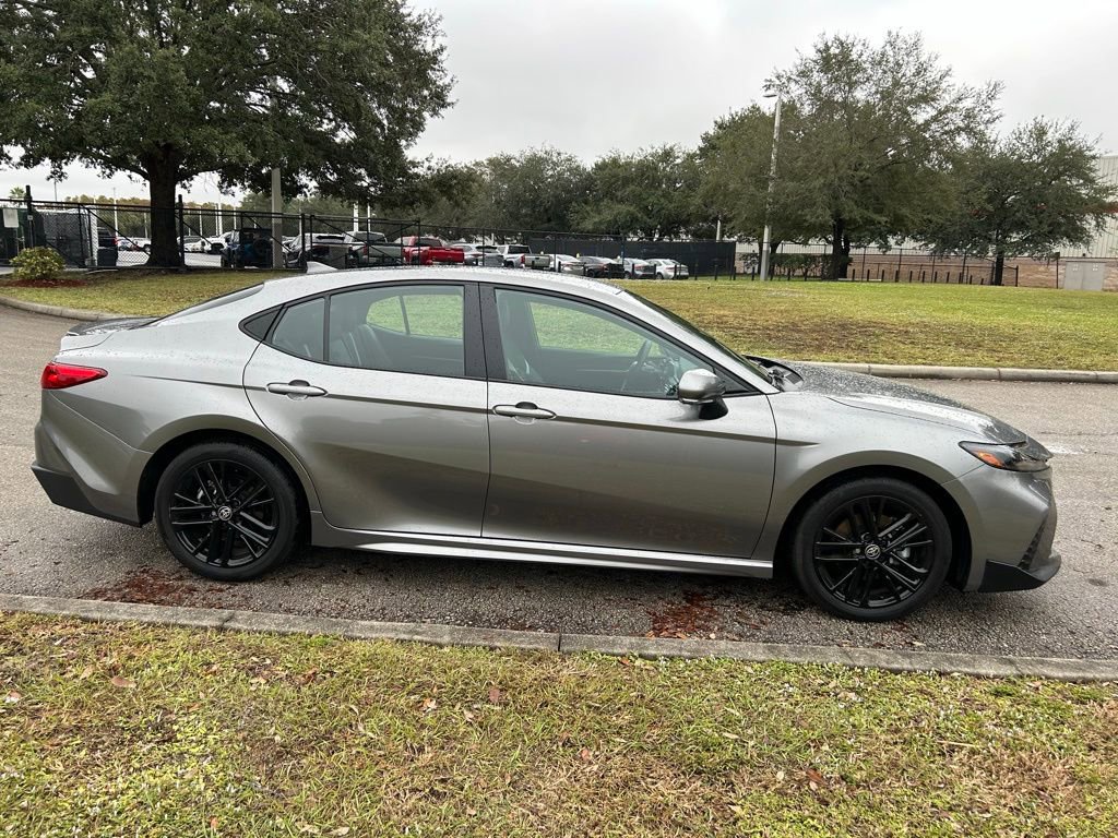 Certified 2025 Toyota Camry SE image 6