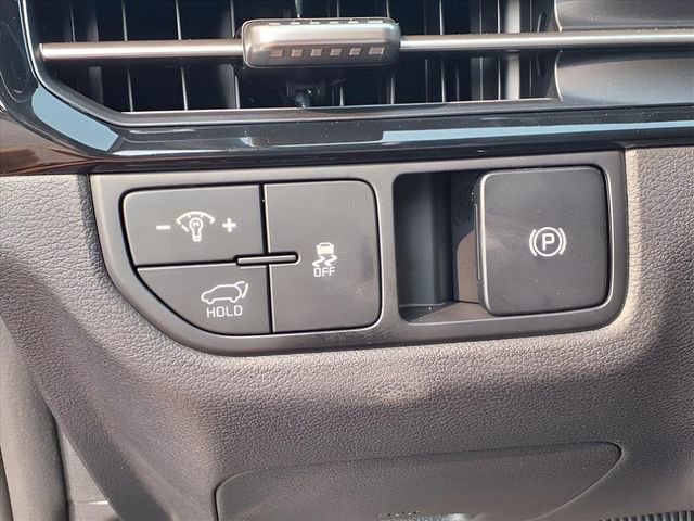 New 2026 Kia Sportage EX image 17