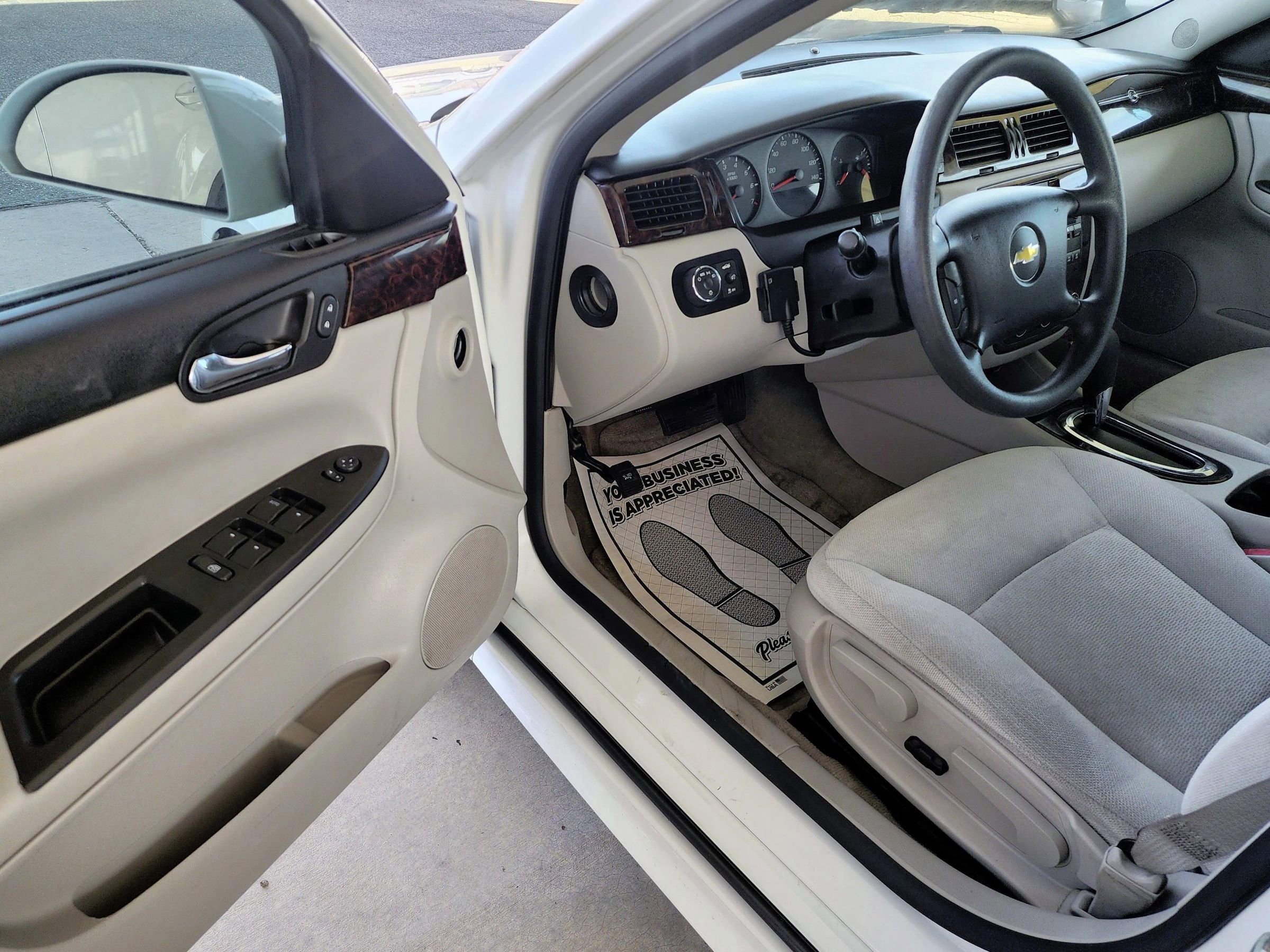 Used 2015 Chevrolet Impala Limited LS image 14