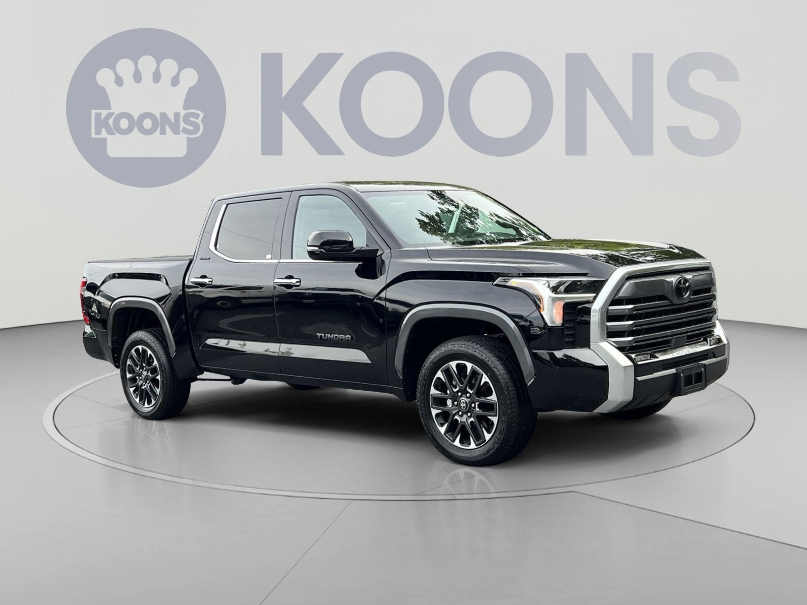Used 2026 Toyota Tundra Limited AWD/4WD image 2