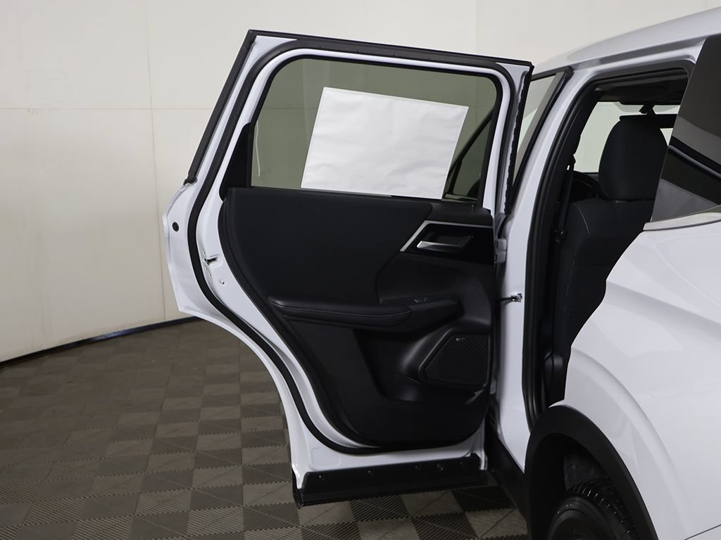 New 2026 Mitsubishi Outlander ES AWD/4WD image 22