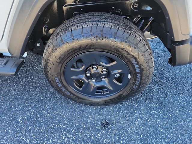 Used 2025 Jeep Wrangler Sport image 6