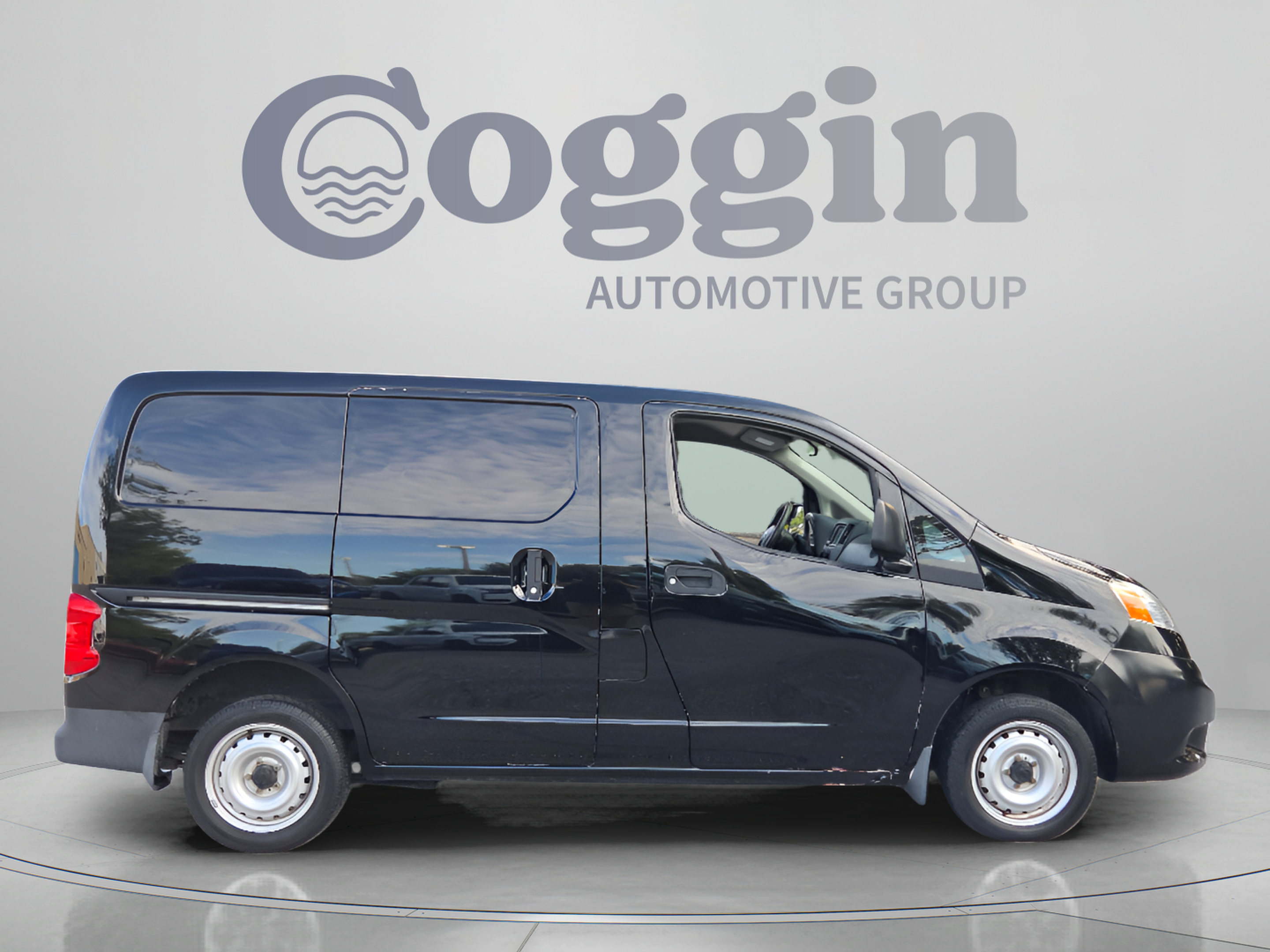Used 2020 Nissan NV200 S w/ Back Door Glass Package FWD image 6