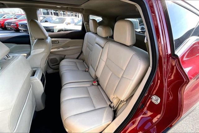 Used 2018 Nissan Murano Platinum w/ Cargo Package image 17