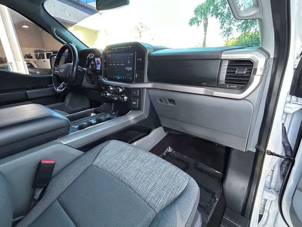 Used 2021 Ford F150 XLT w/ Equipment Group 302A High RWD image 26