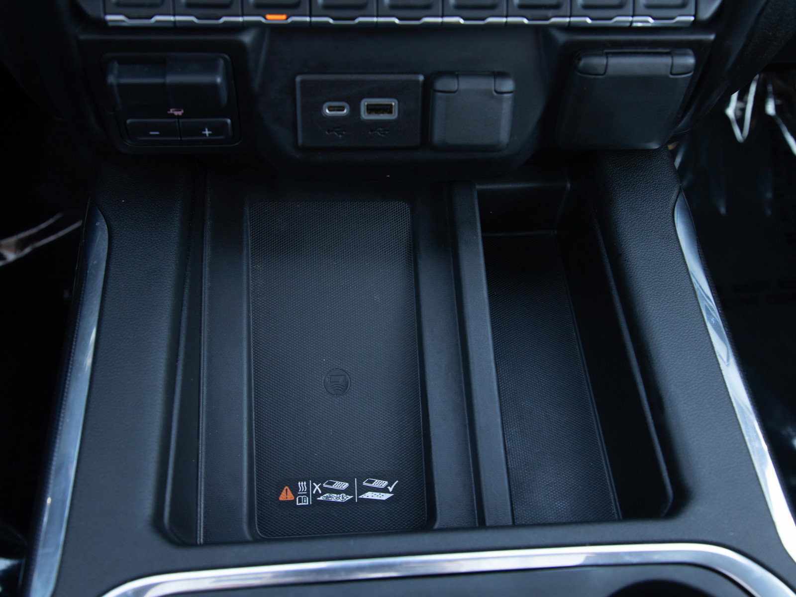 Used 2022 GMC Sierra 2500 AT4 w/ AT4 Premium Plus Package image 25