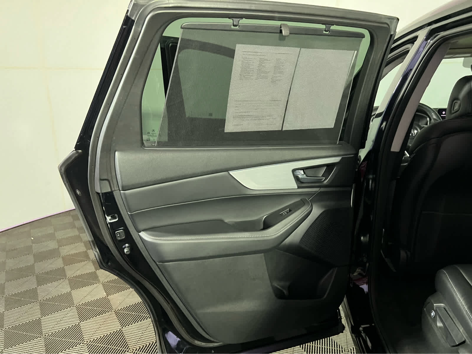 Certified 2023 Acura MDX SH-AWD w/ Technology Package image 26