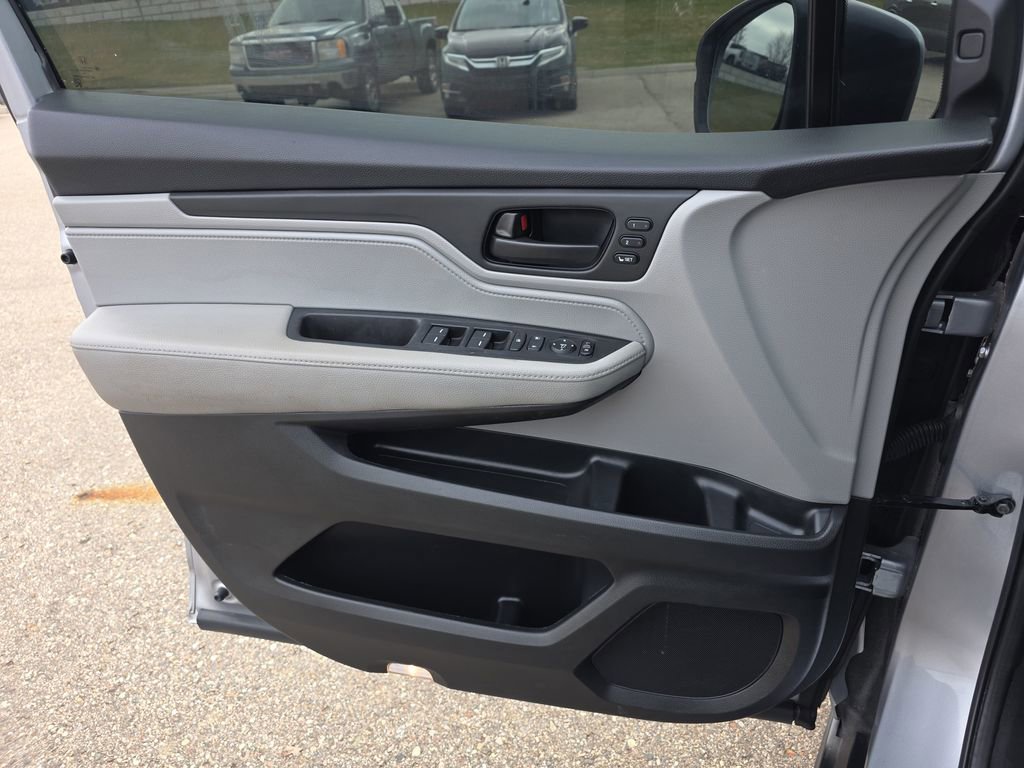 Used 2022 Honda Odyssey EX-L image 28