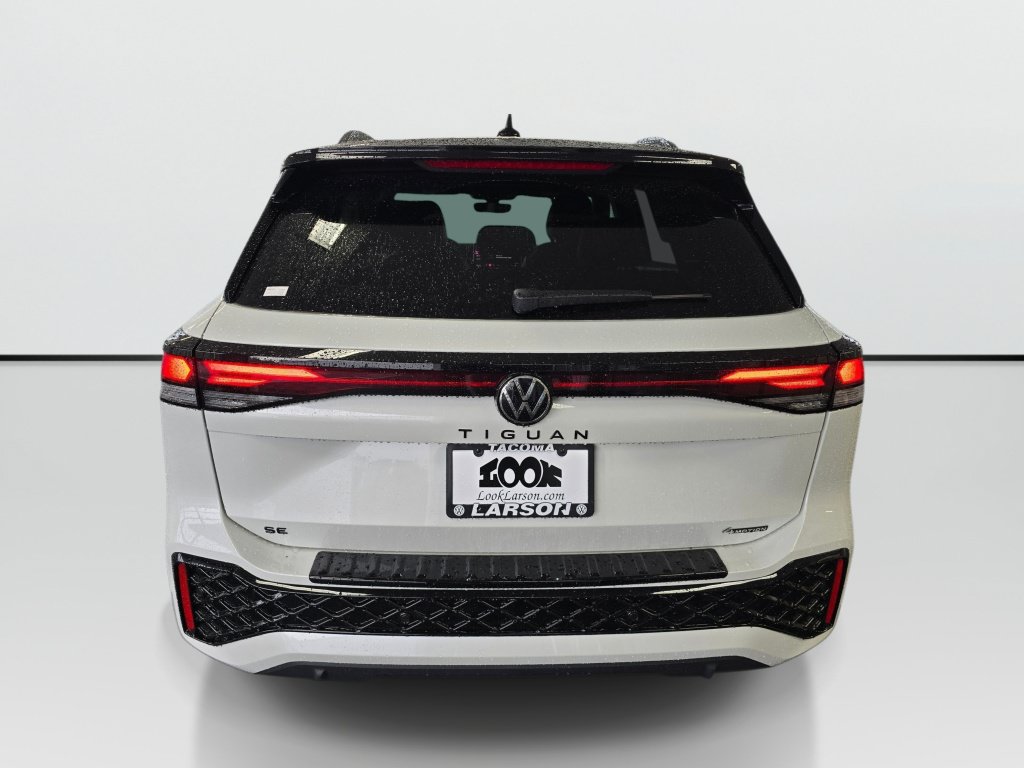 New 2026 Volkswagen Tiguan SE R-Line AWD/4WD image 5
