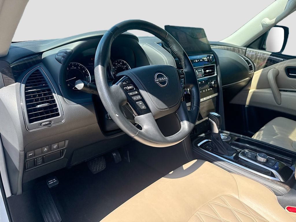 Used 2023 Nissan Armada Platinum w/ Captain's Chairs Package RWD image 10