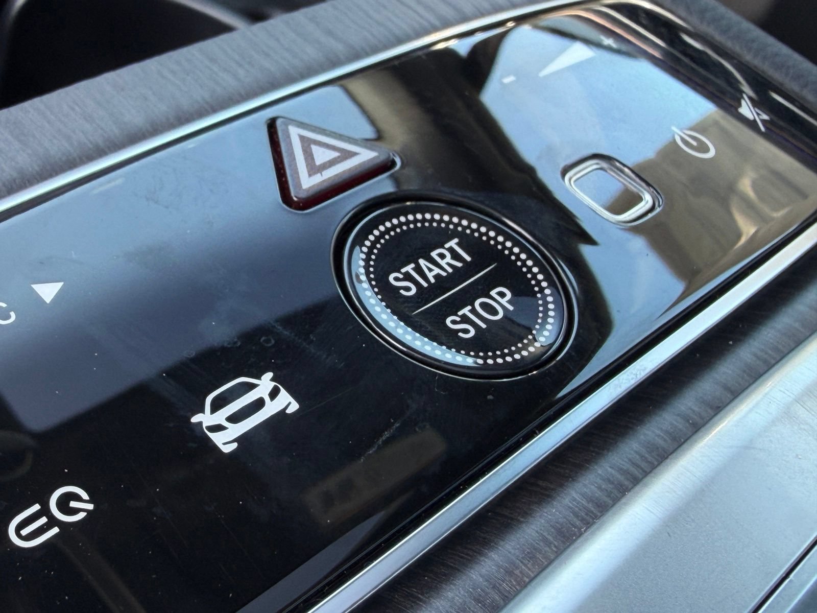 New 2026 Mercedes-Benz EQS 550 4MATIC SUV image 24