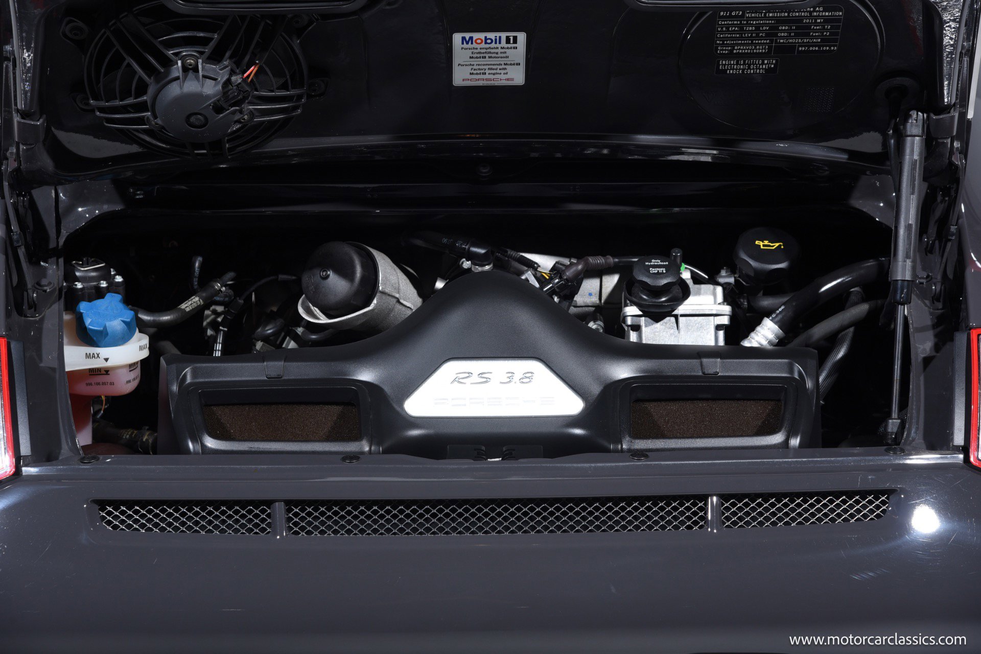 Used 2011 Porsche 911 GT3 RS image 21