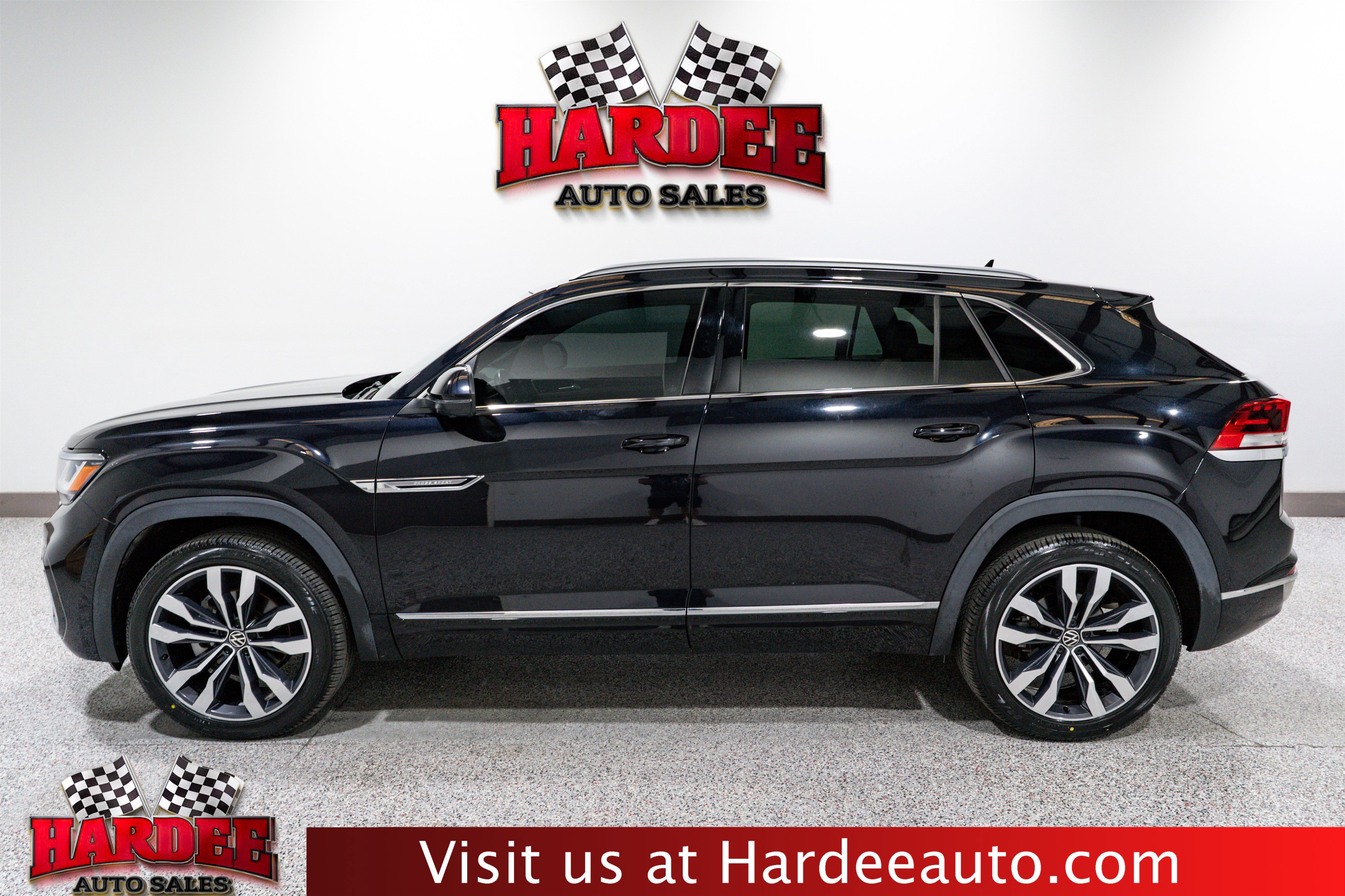 Used 2022 Volkswagen Atlas Cross Sport SEL Premium R-Line