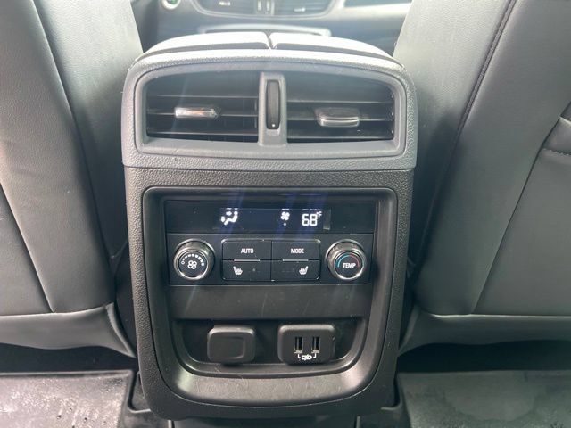 Used 2020 Buick Envision Essence FWD image 19