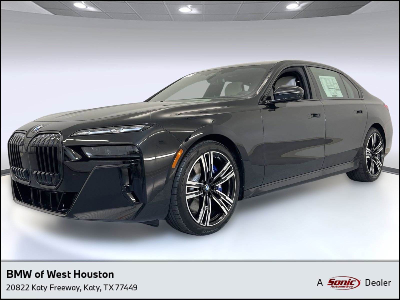 New 2025 BMW 760i xDrive w/ Executive Package
