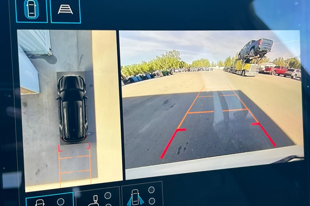 New 2026 GMC Terrain AT4 w/ Technology Package II image 17