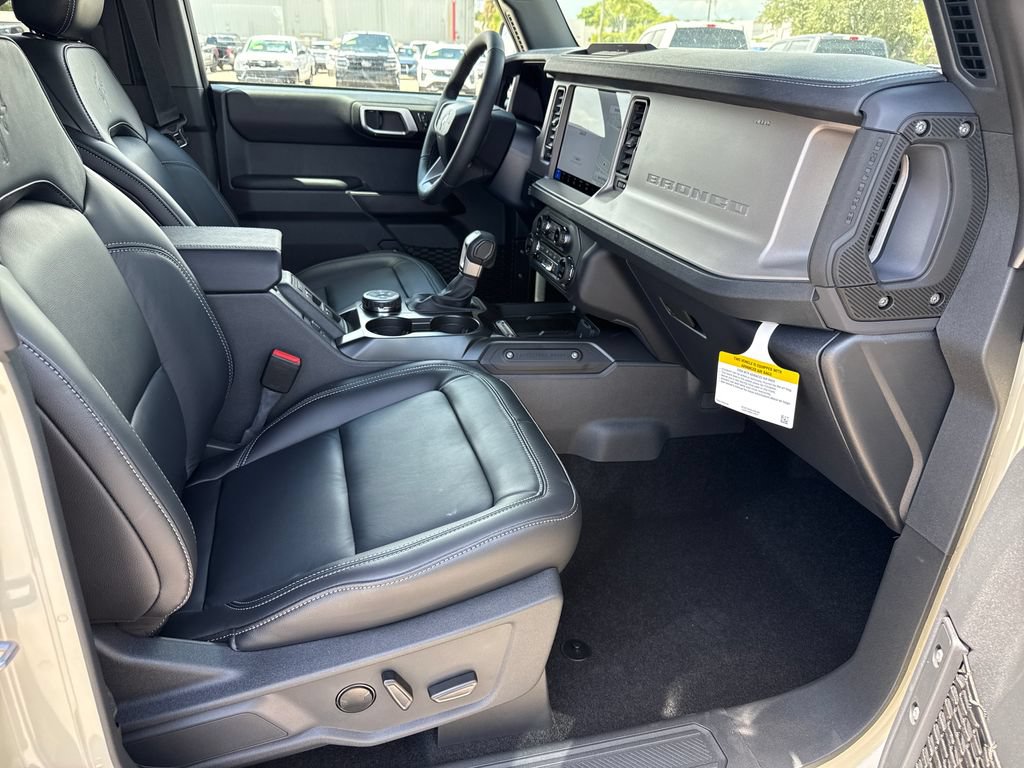 New 2026 Ford Bronco Outer Banks AWD/4WD image 22