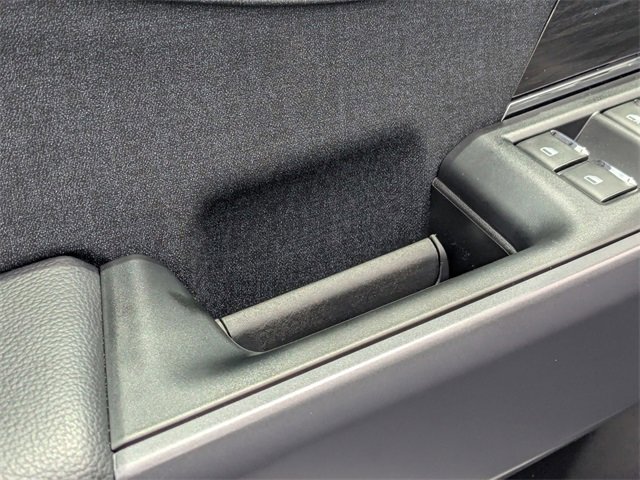 New 2025 Ford F150 Lariat w/ Equipment Group 501A Mid image 13