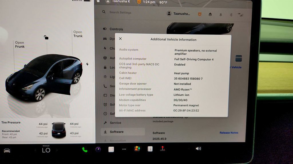 Used 2024 Tesla Model Y Long Range RWD image 15