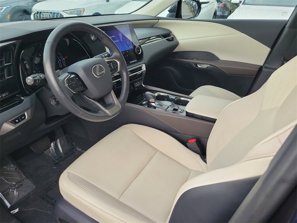 Used 2024 Lexus RX 350 FWD image 14