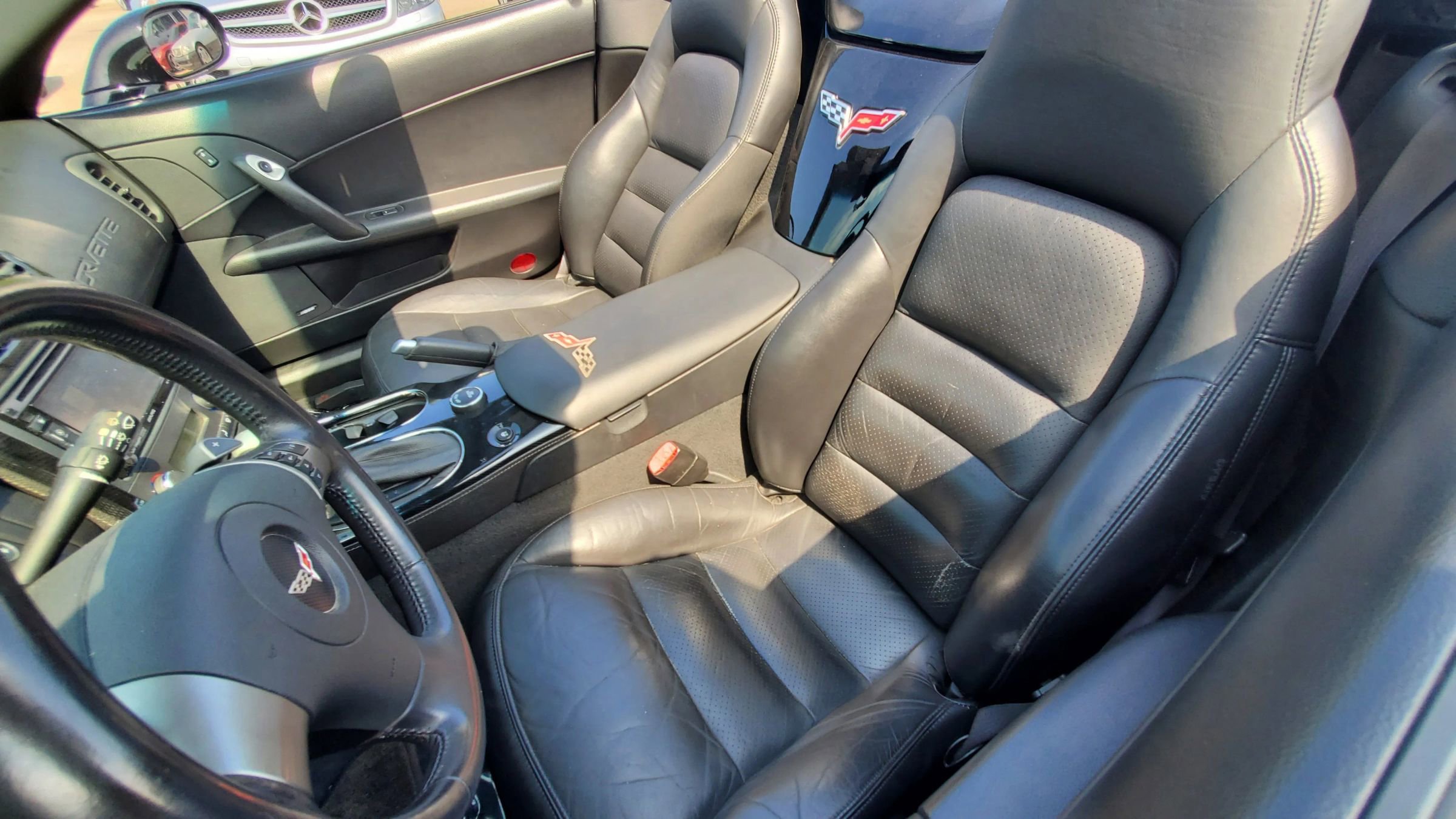 Used 2008 Chevrolet Corvette Convertible w/ Preferred Equipment Group image 18