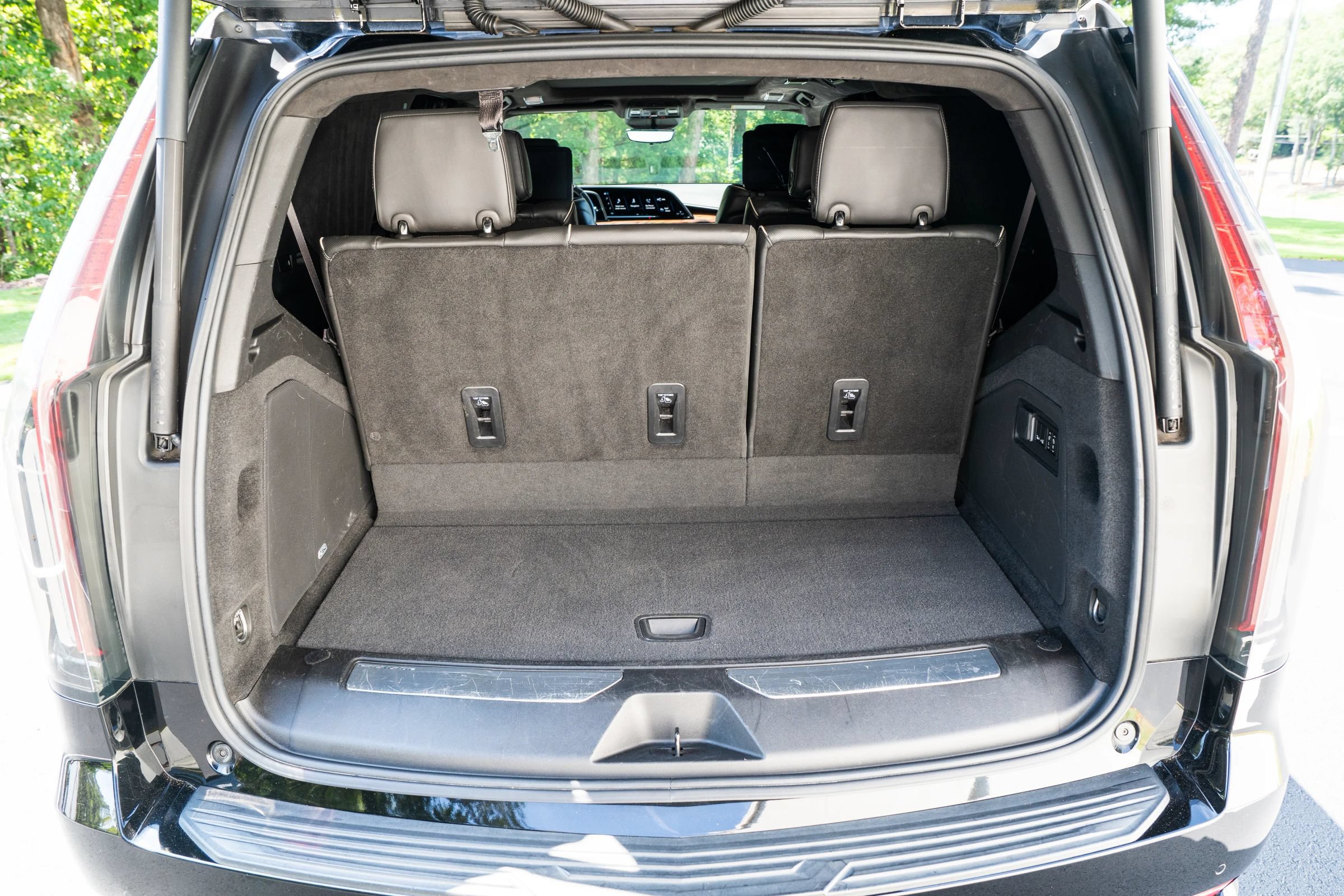 Used 2022 Cadillac Escalade Sport Platinum AWD/4WD image 8
