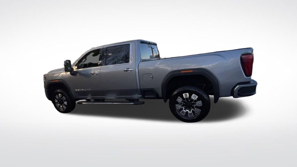 New 2026 GMC Sierra 3500 Denali w/ Technology Package image 9