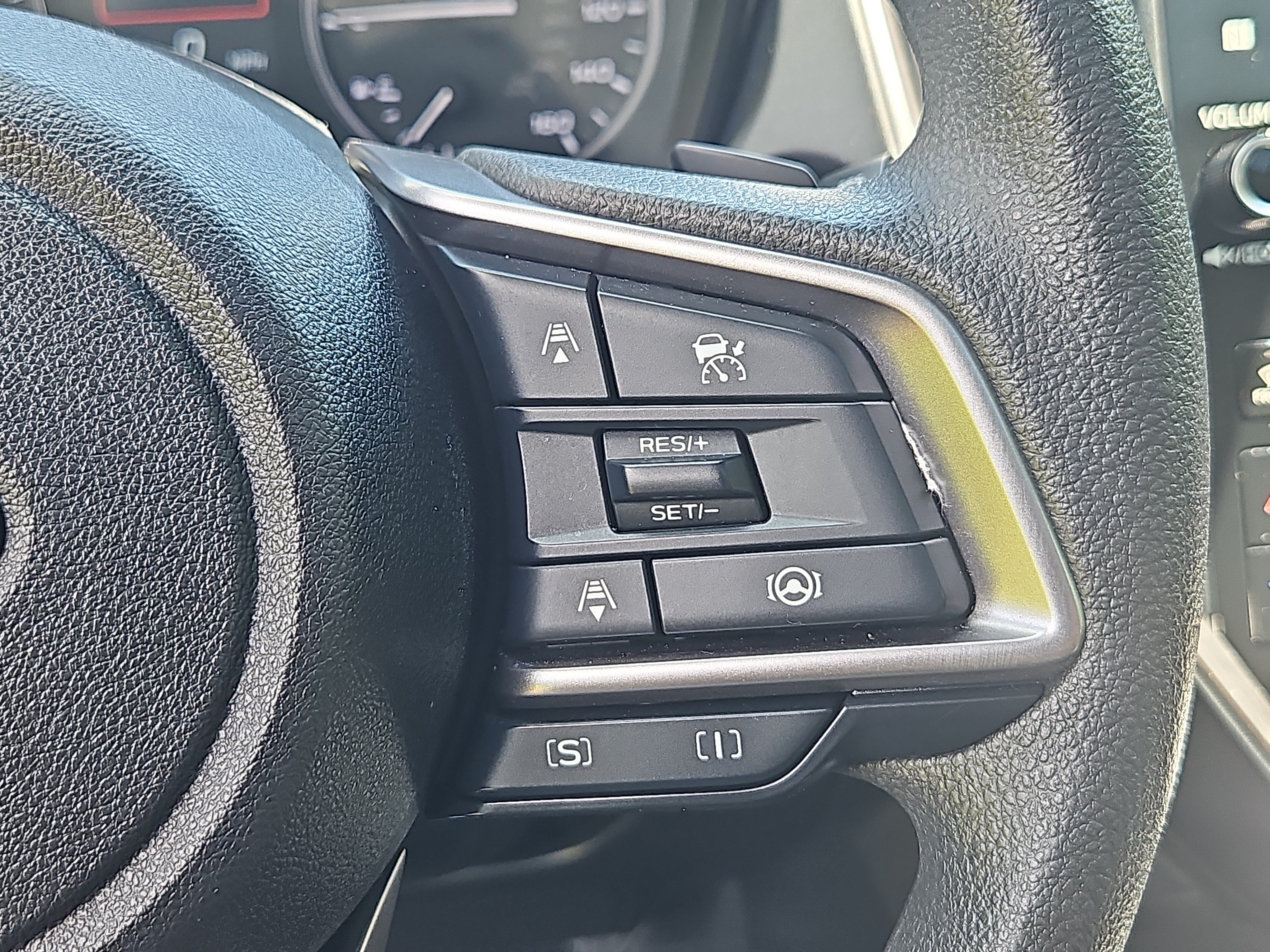 Certified 2024 Subaru Impreza 2.0i Sport AWD/4WD image 16