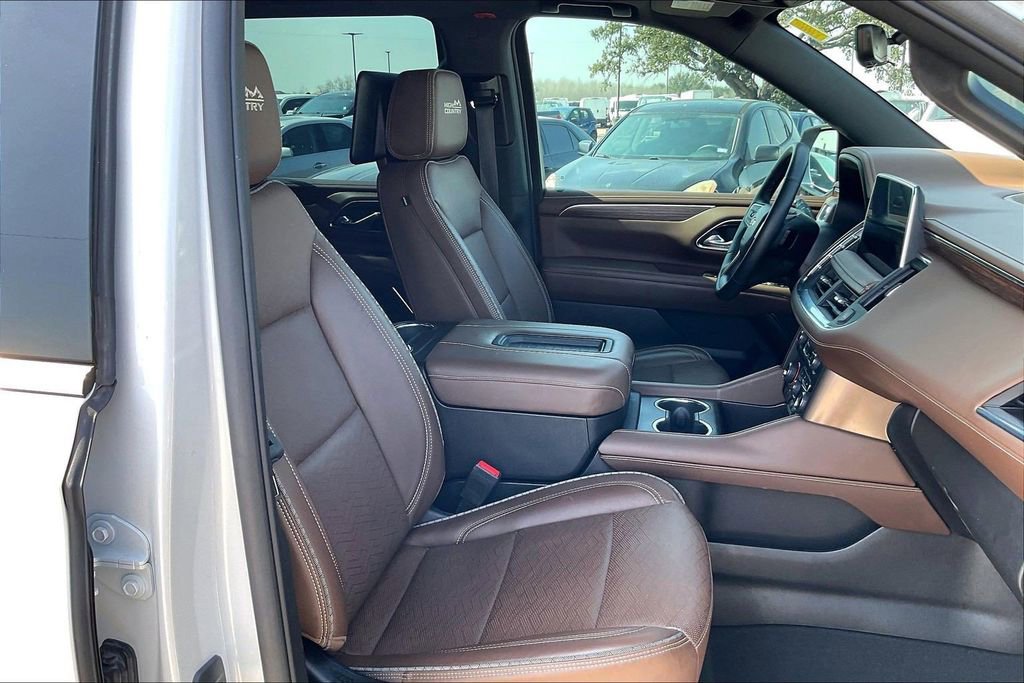 Used 2023 Chevrolet Tahoe High Country RWD image 30