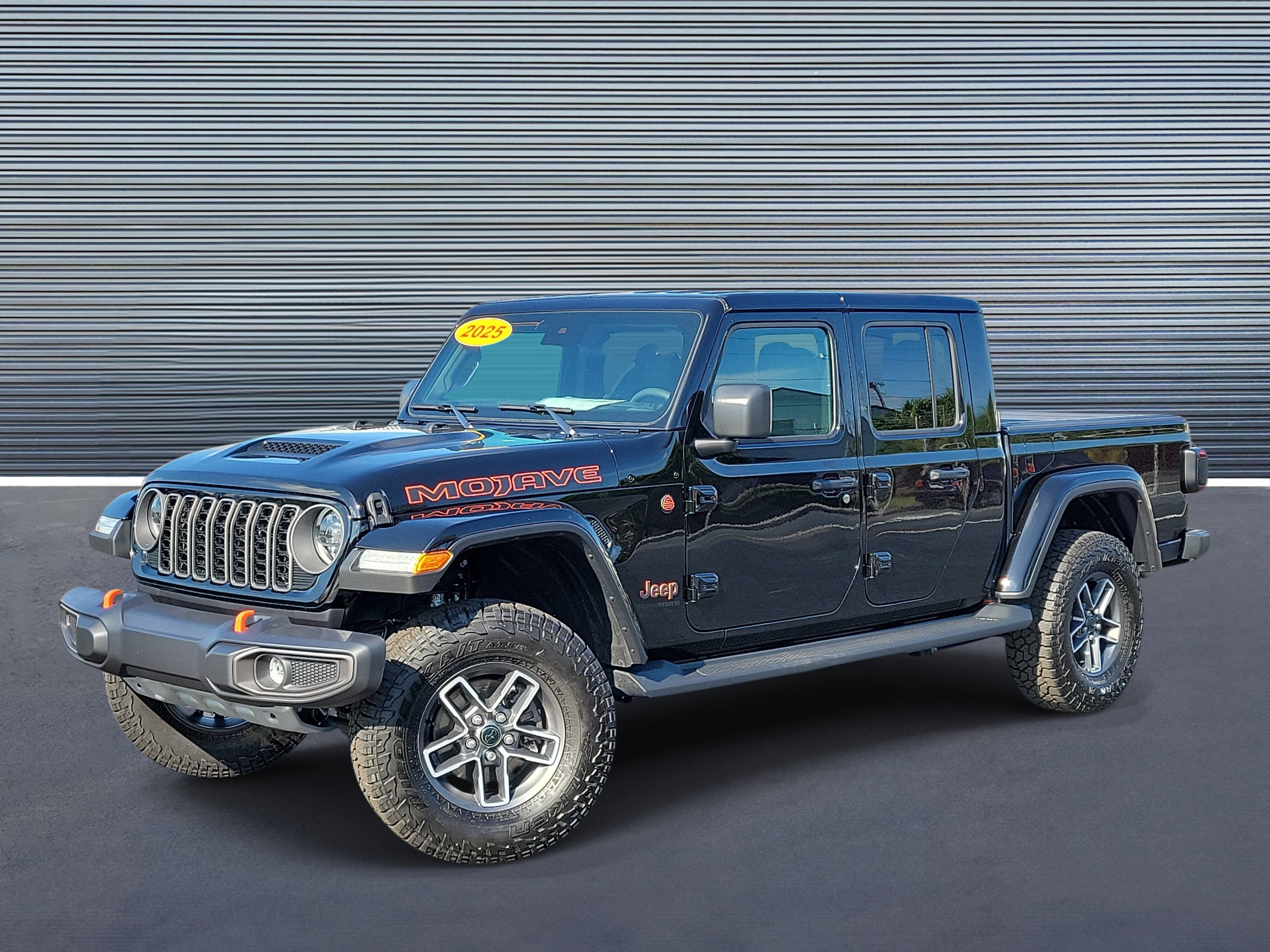 Used 2025 Jeep Gladiator Mojave w/ Convenience Group