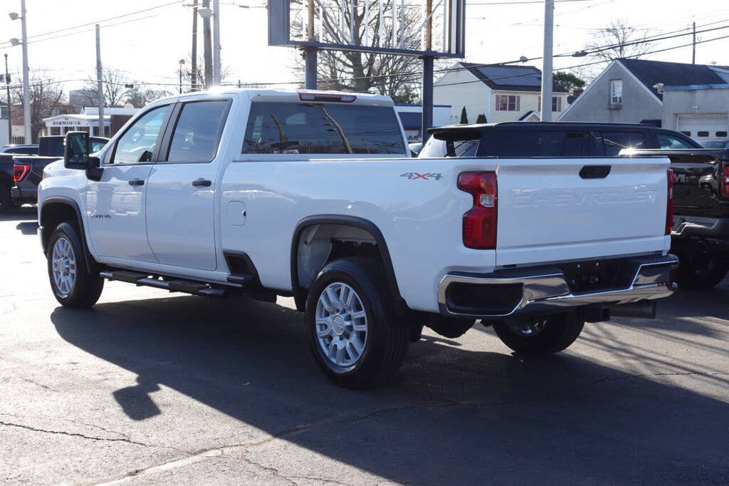 Used 2022 Chevrolet Silverado 2500 W/T w/ WT Convenience Package AWD/4WD image 3