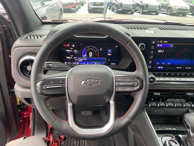 Used 2025 Chevrolet Colorado Z71 w/ Technology Package image 14