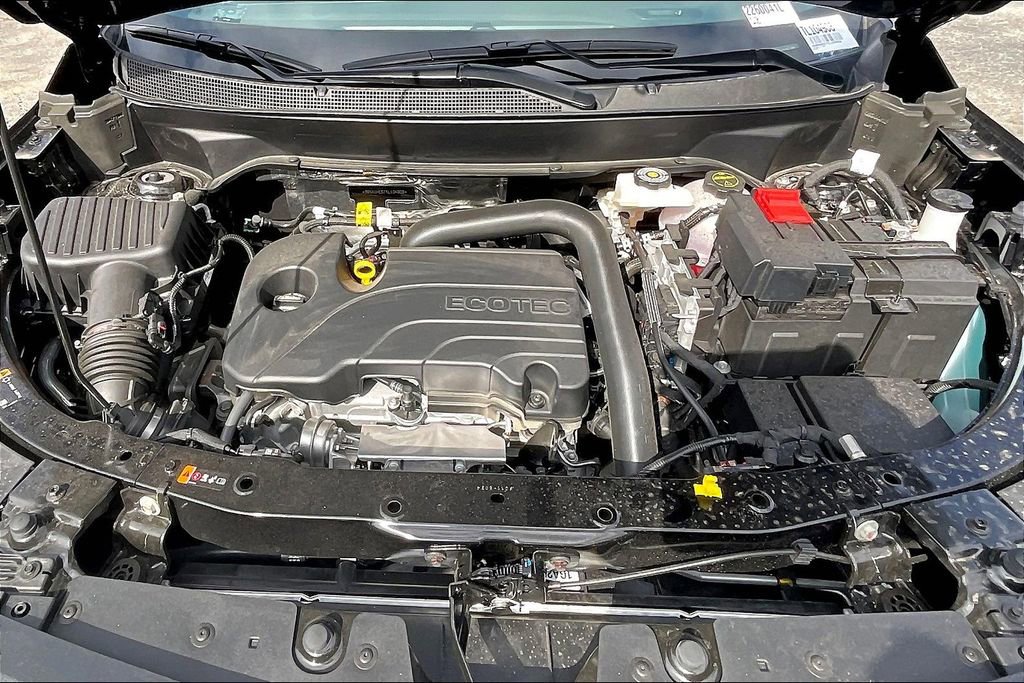 New 2026 Chevrolet Equinox LT w/ LPO, Floor Liner Package image 12