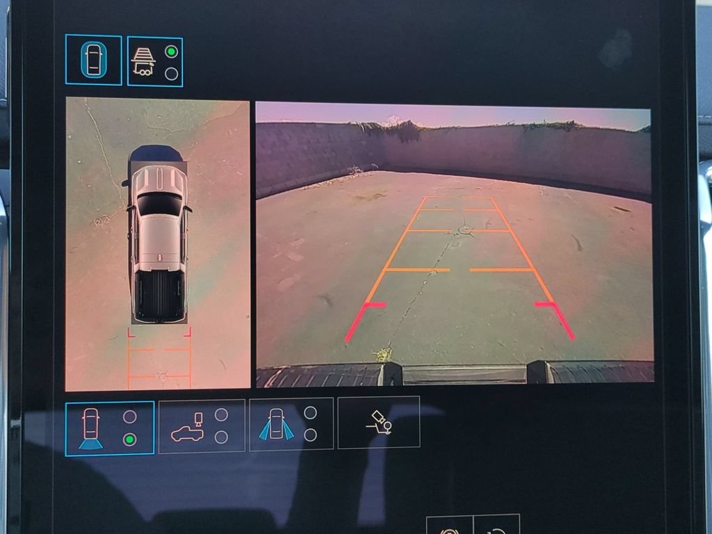 Certified 2026 GMC Sierra EV Elevation AWD/4WD image 18