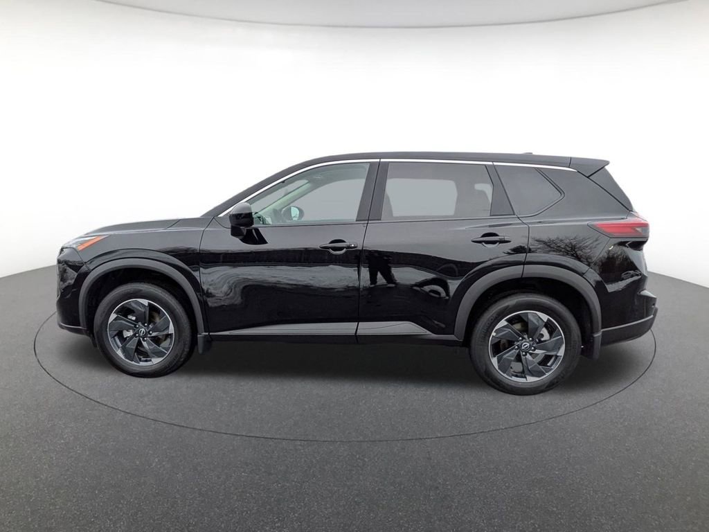 Used 2026 Nissan Rogue SV w/ Cold Weather Package image 8