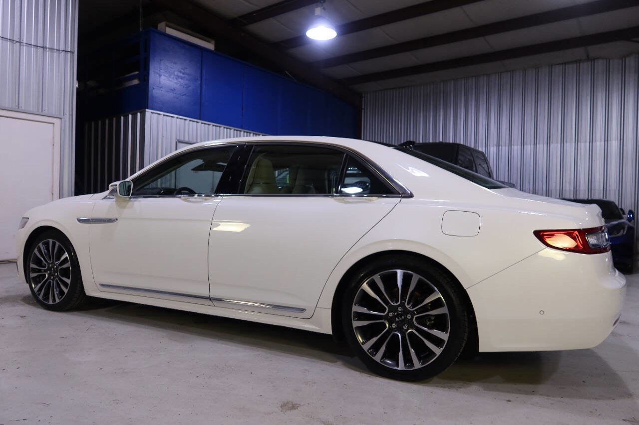 Used 2020 Lincoln Continental Reserve w/ Luxury Package image 2