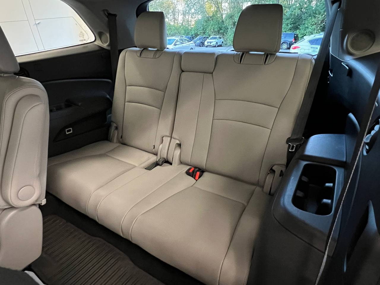 Used 2016 Honda Pilot Elite image 11