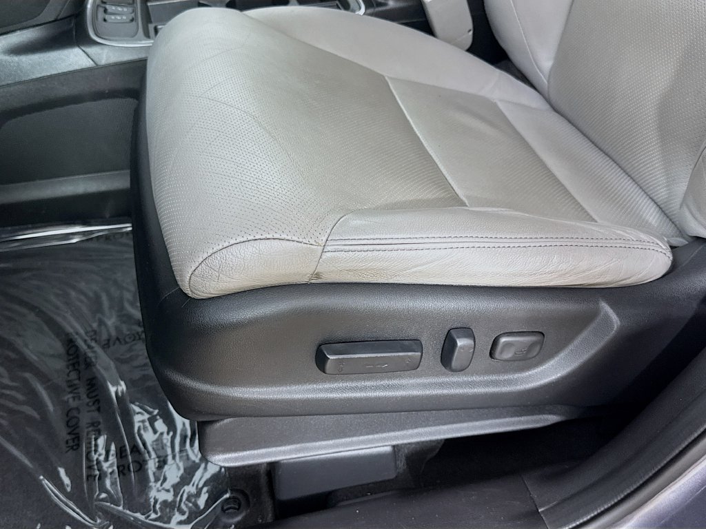Used 2015 Honda CR-V Touring image 24