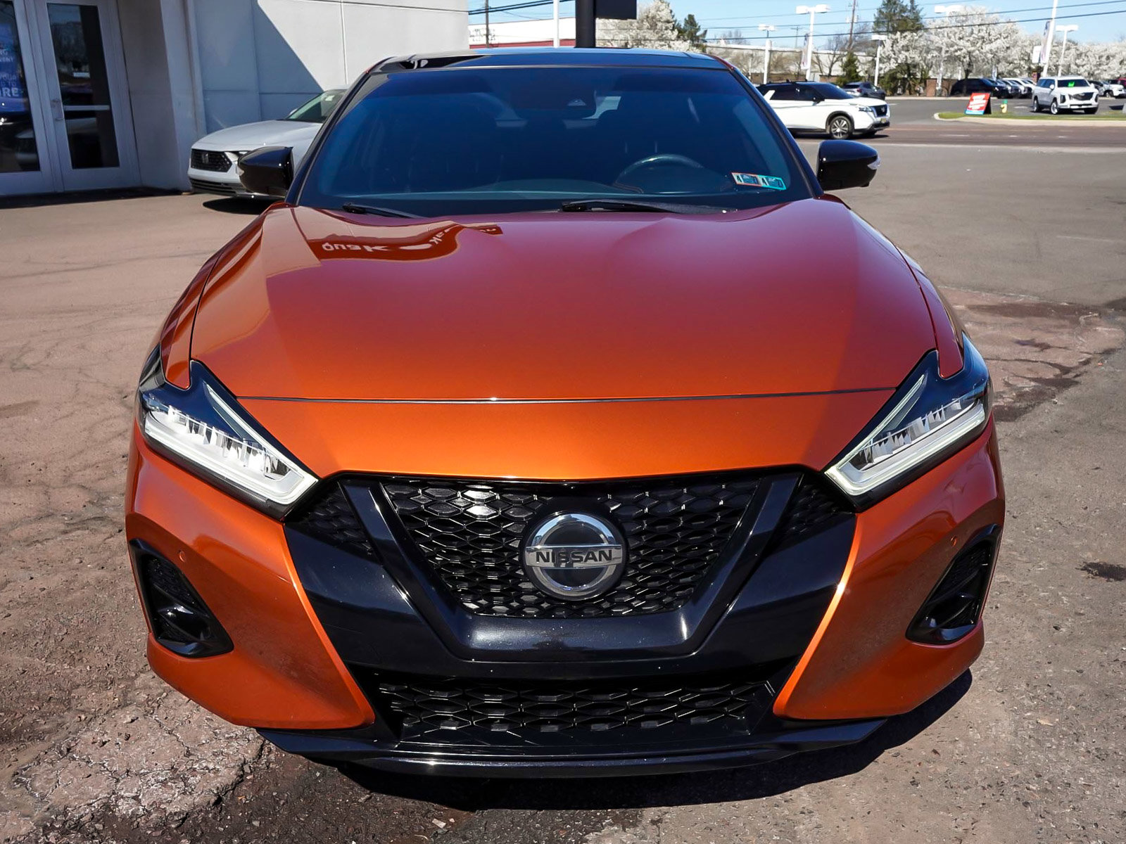 Used 2021 Nissan Maxima SR w/ Sport Mat Group image 2