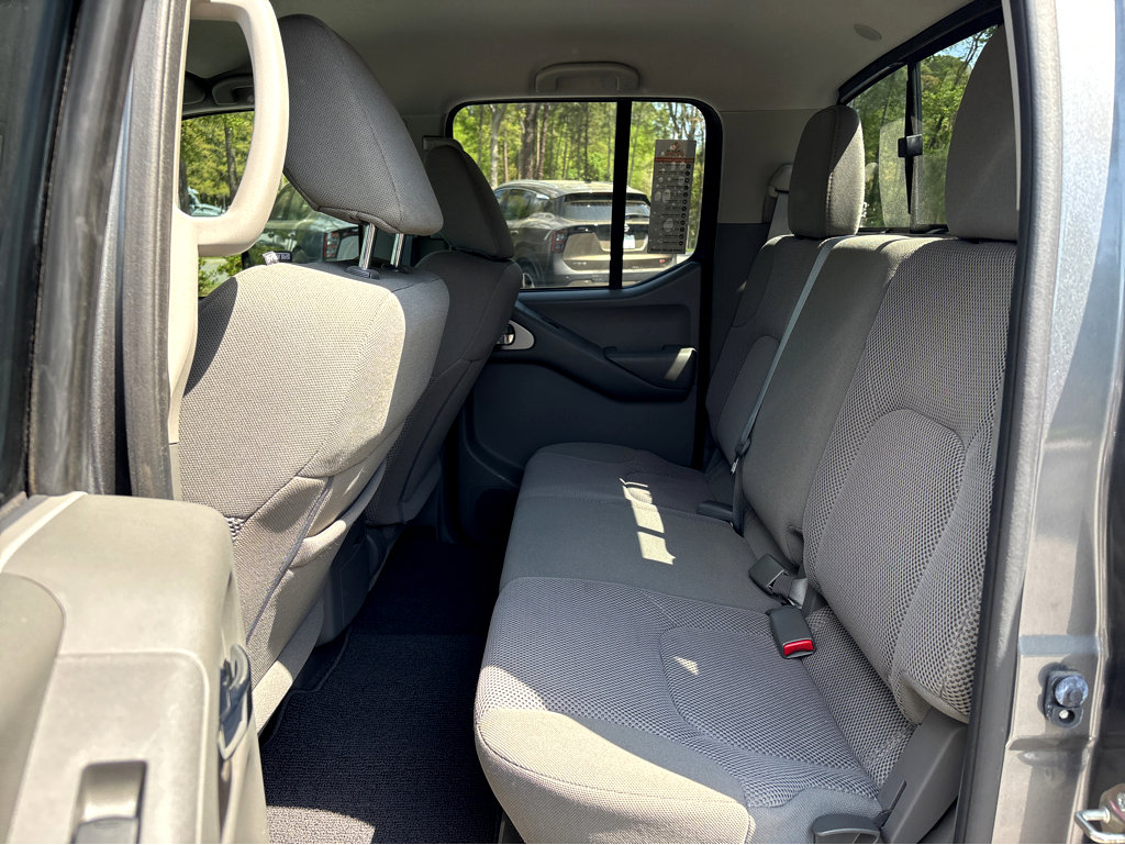 Used 2019 Nissan Frontier SV w/ Value Truck Package image 17